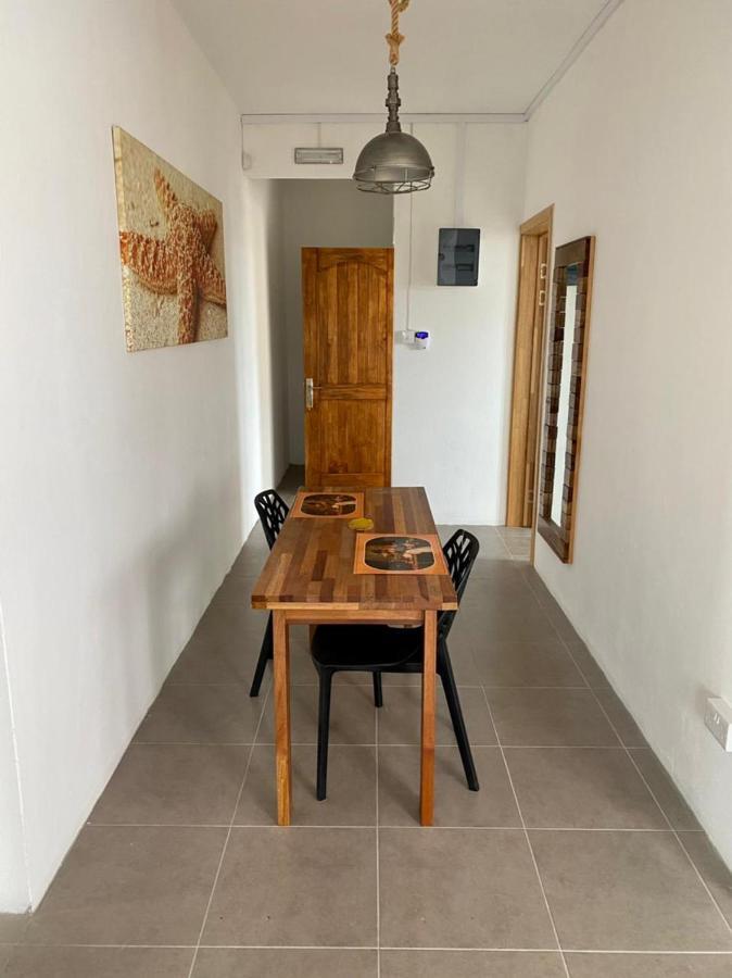 Le Kokoti Apartment Flic en Flac Bagian luar foto
